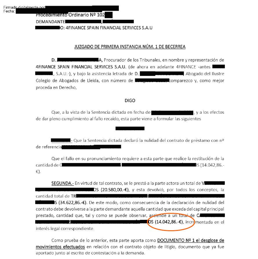 Página de una demanda en español ante un juzgado, con encabezados como Procedimiento Ordinario y Juzgado, y nombres parcialmente tachados por seguridad.